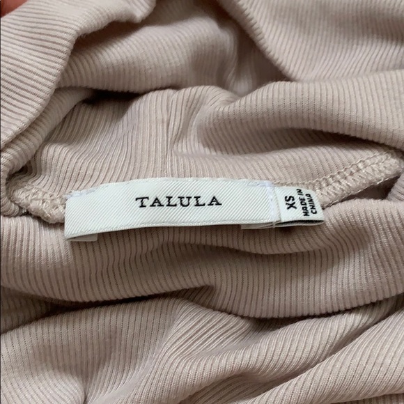 Aritzia turtleneck - Picture 3 of 3